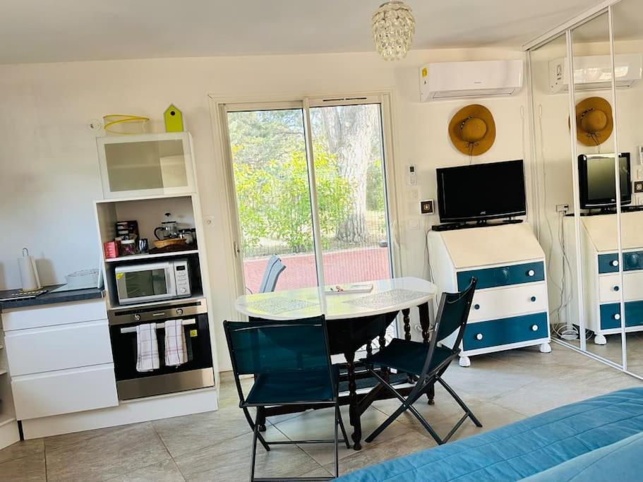 Moderne Mini Maison Lézignan-Corbières Zewnętrze zdjęcie